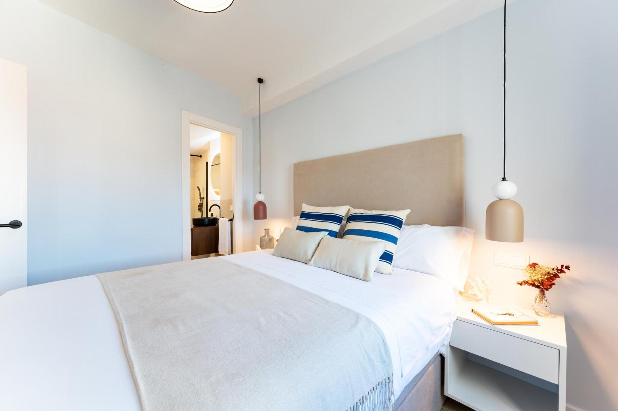 Bazan City Center Apartment マラガ エクステリア 写真