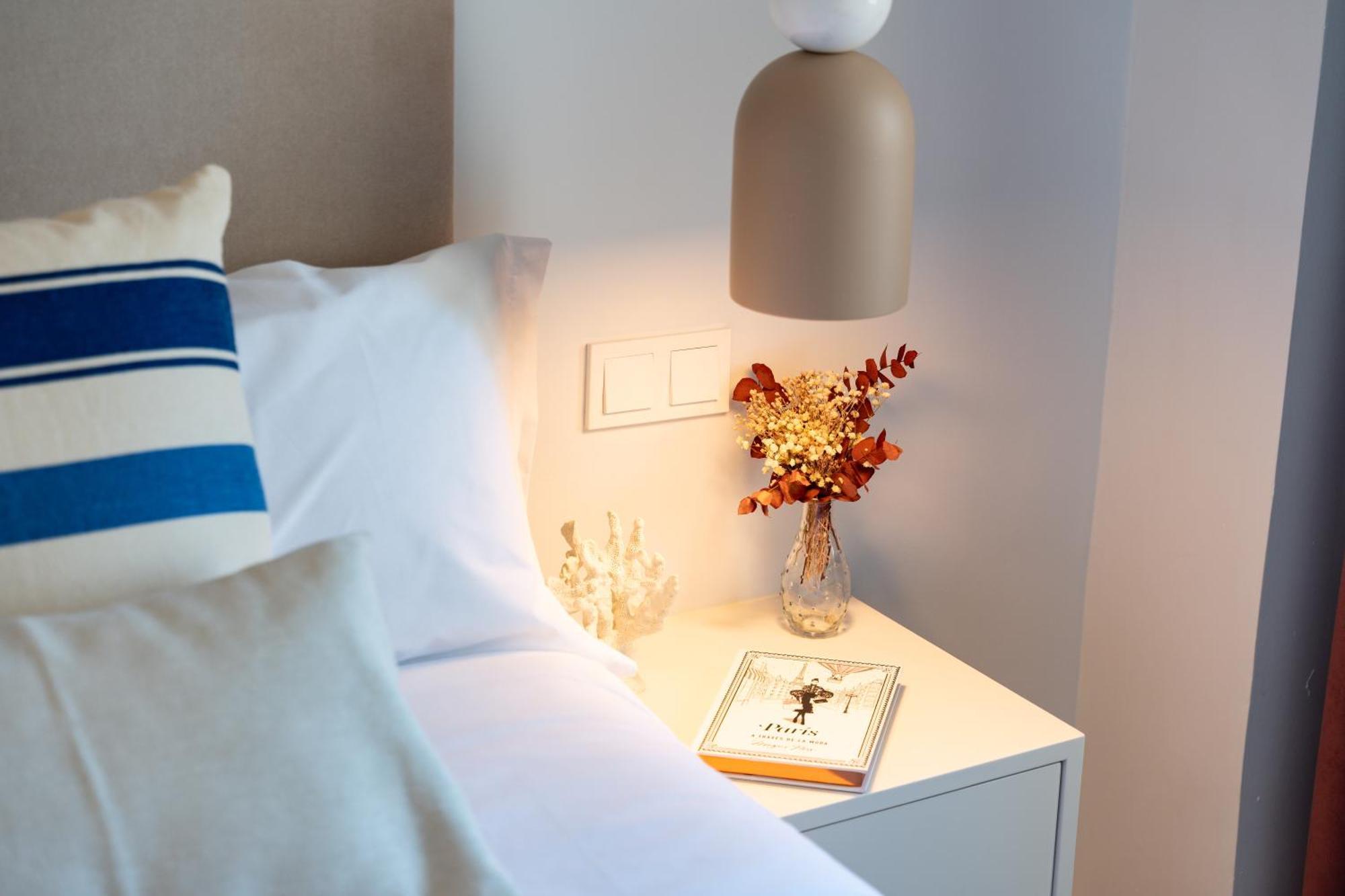 Bazan City Center Apartment マラガ エクステリア 写真