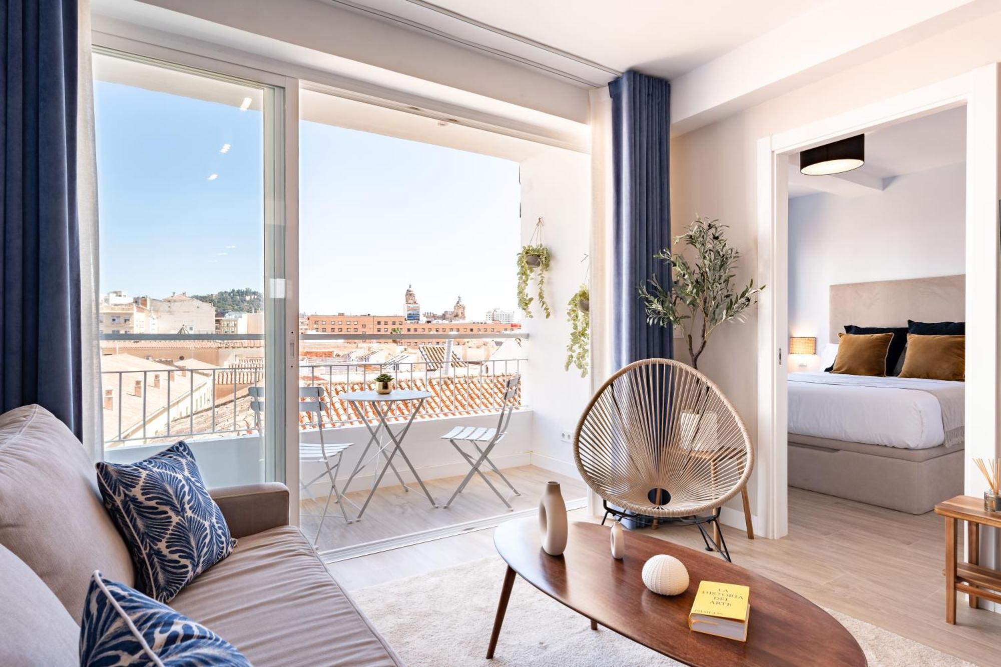 Bazan City Center Apartment マラガ エクステリア 写真